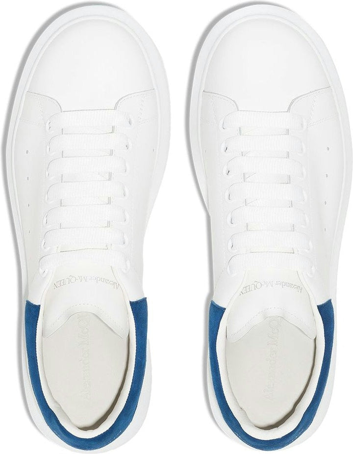 OVERSIZED LEATHER SNEAKERS