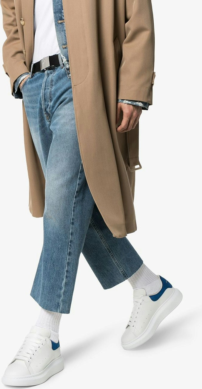 OVERSIZED LEATHER SNEAKERS