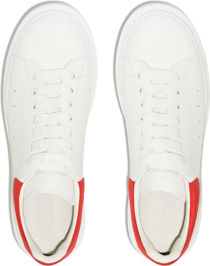 OVERSIZED LEATHER SNEAKERS