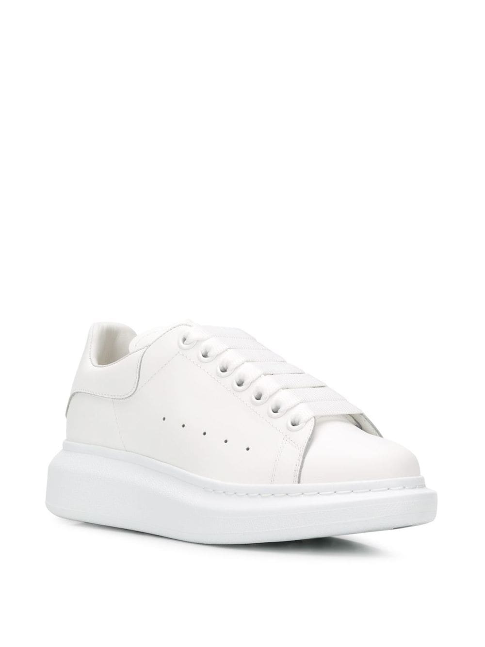 OVERSIZE SNEAKERS