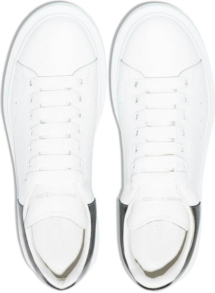 OVERSIZED LEATHER SNEAKERS