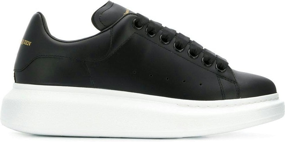 OVERSIZED LEATHER SNEAKERS