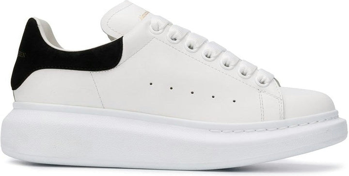 OVERSIZED LEATHER SNEAKERS