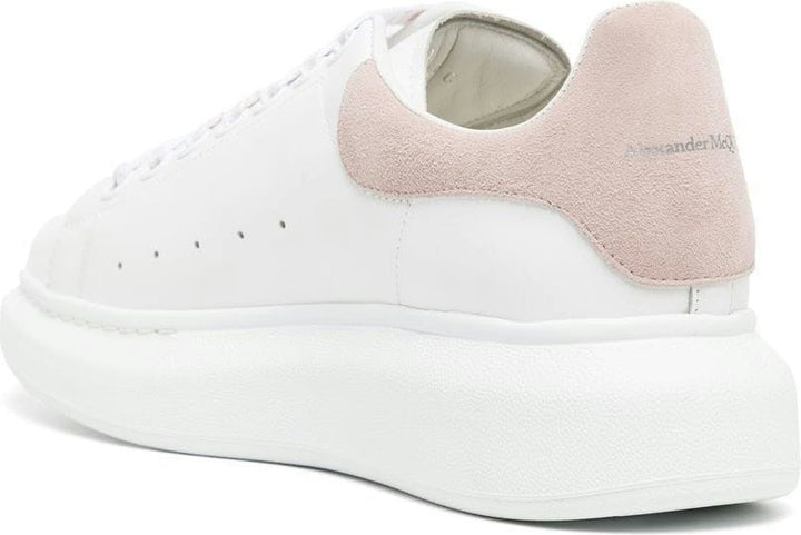 OVERSIZED LEATHER SNEAKERS