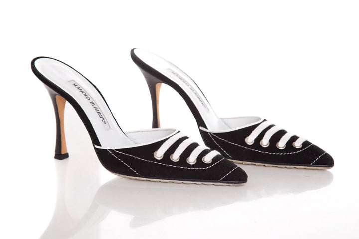 Manolo Blahnik Black & White Mules SZ 35.5