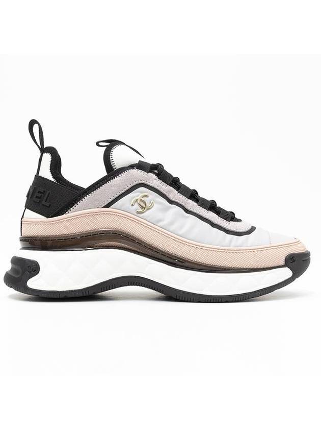 CC Logo Mixed Fiber Low Top Sneakers Light Grey Pink Chanel
