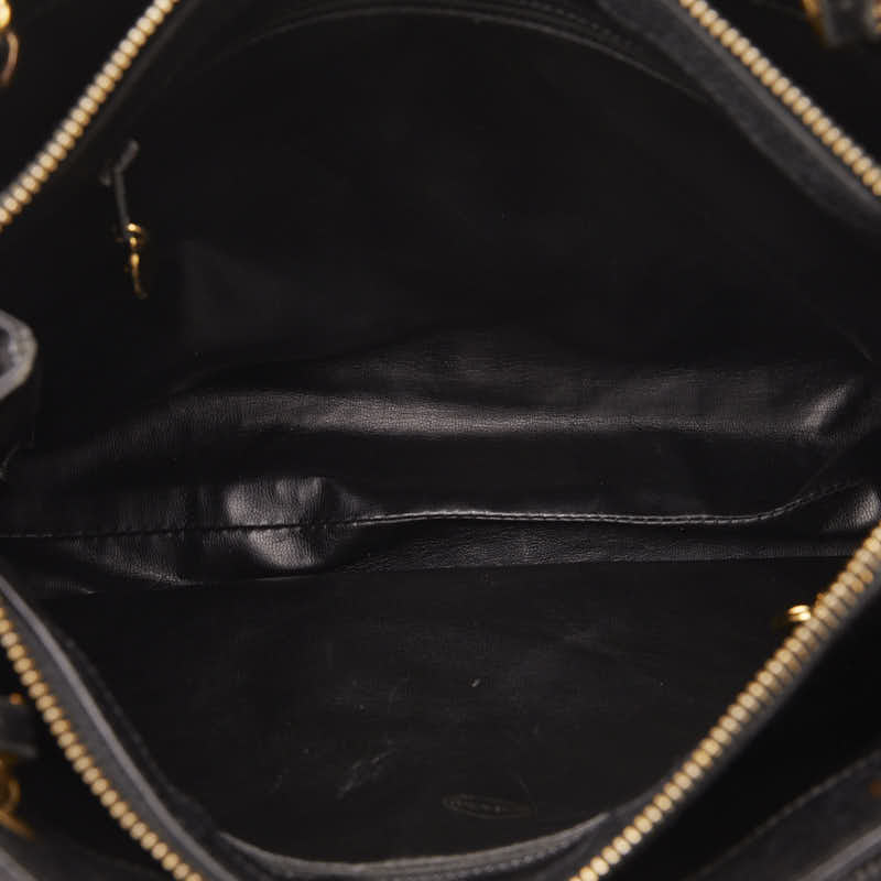 Top Quality Chanel Vintage Shoulder Bag in Caviar Leather Black