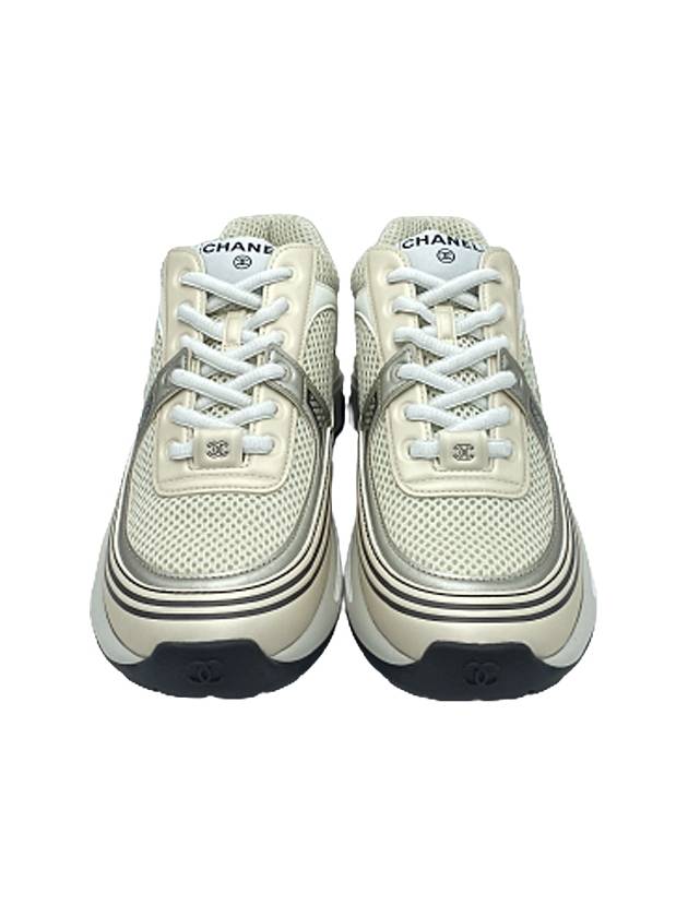 Women CC Logo Fabric Laminated Low Top Sneakers Silver Ivory Chanel