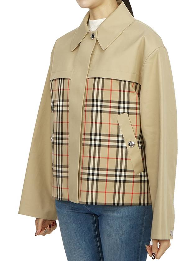 Burberry Check Motif Shorts Zip-Up Jacket Beige