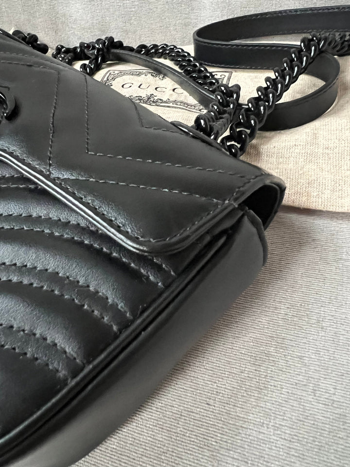 Gucci GG Black Marmont Mini Shoulder Bag (RRP £1,700)