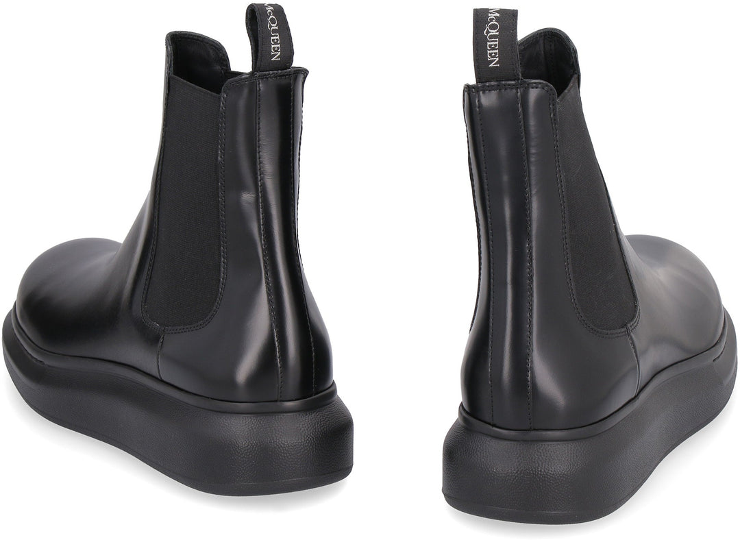 LEATHER CHELSEA BOOTS