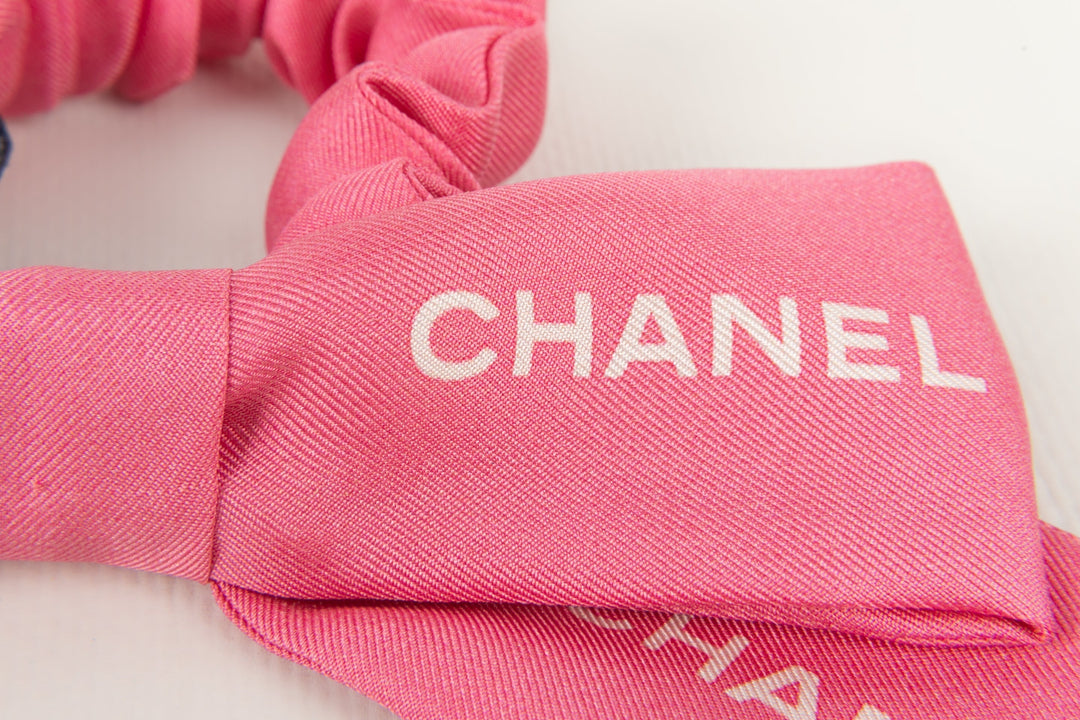Accessoire de tête Chanel