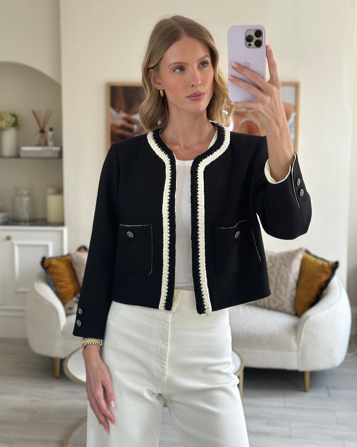 *SUPER HOT* Chanel 22C Black, White Metallic Tweed Trim Silk Jacket and Wide-Leg Trouser Set with Crystal CC Logo Detail Size FR 42-44 (UK 14-16) Jacket RRP ¬£5,420