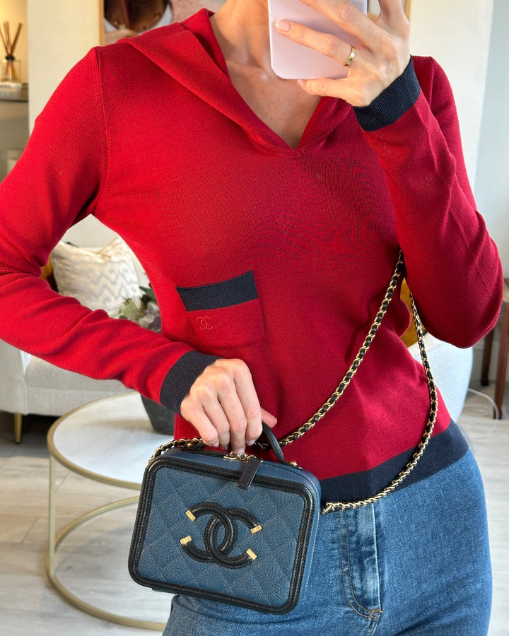 Top Quality Chanel Navy and Black Small CC Vanity Case Bag in Caviar Leather with Brushed Gold Hardware