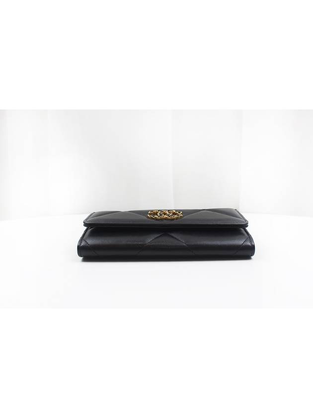 19 flap medium wallet lambskin black gold plated 30th unit AP0953 Chanel