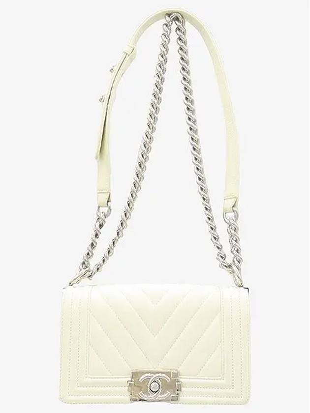 A67085 shoulder bag Chanel