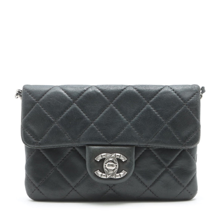 Top Quality Chanel Lambskin  Chain Shoulder Bag Black Silver Gold  17th