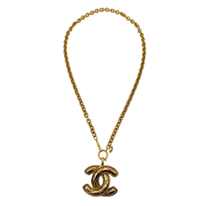 Top Quality Chanel Vintage Quilted CC Pendant Necklace