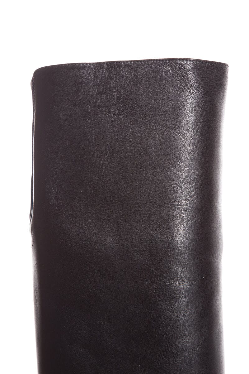 Stuart Weitzman Black Nappa Leather Round Toe Boots SZ 7