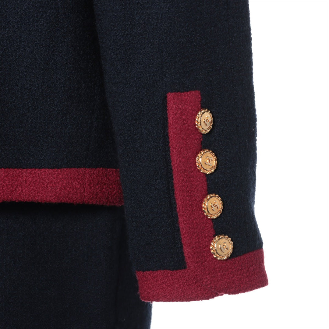 Top Quality Chanel Coconut Button Vintage Wool Setup 34  Navy x Red 20370 Wicker G Button