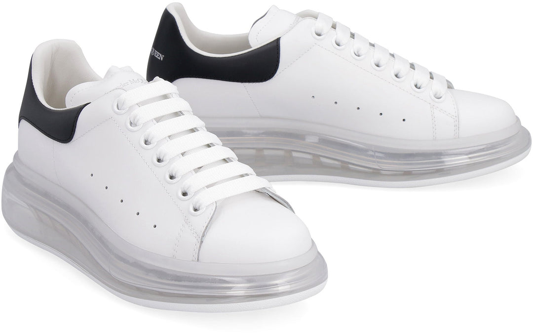 OVERSIZE SOLE AIR SNEAKERS