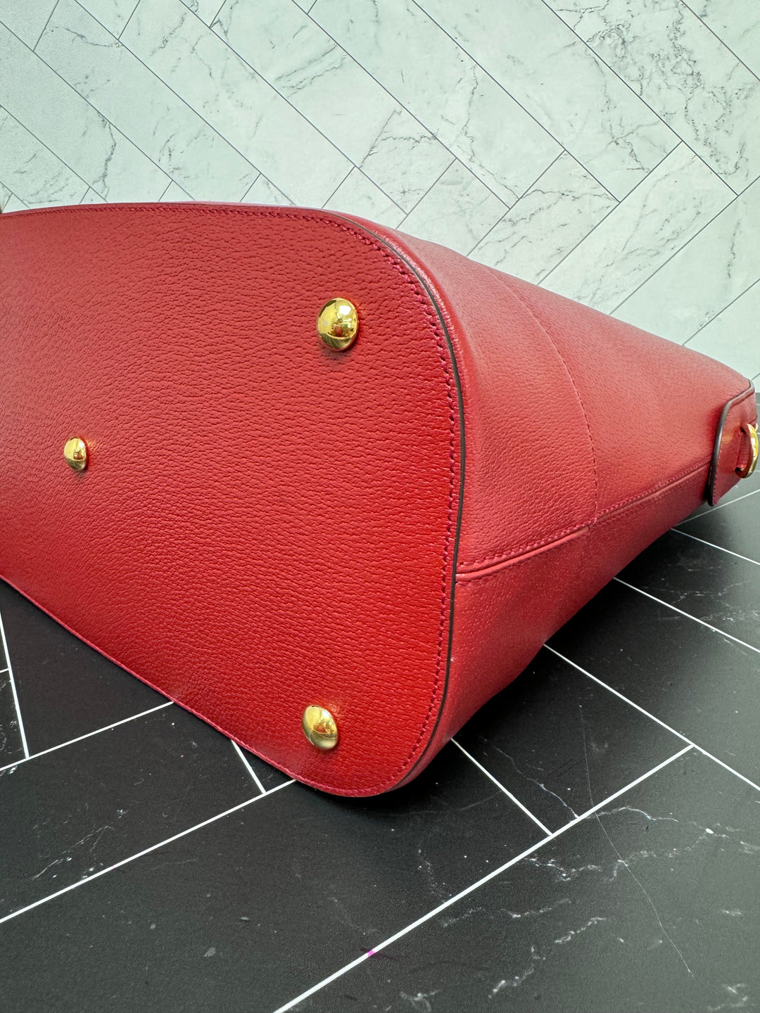 LIKE NEW- Gucci Red Savoy Web Bowling Tote