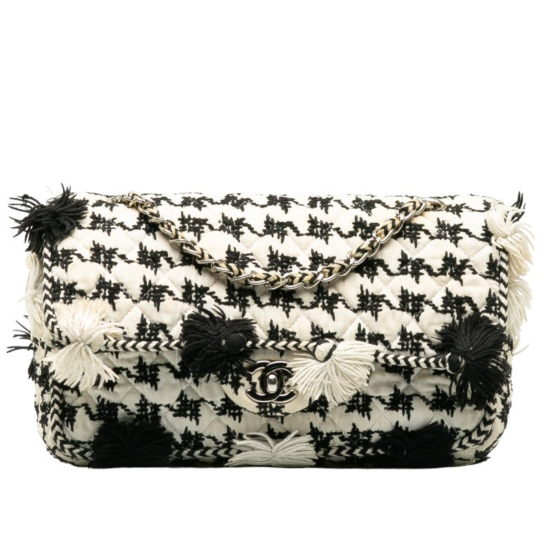 Top Quality Chanel Flap Chain Shoulder Bag Canvas White Black Ladies
