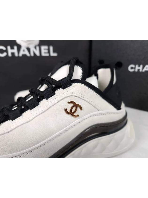 Logo Mixed Fibers Suede Low Top Sneakers White Chanel