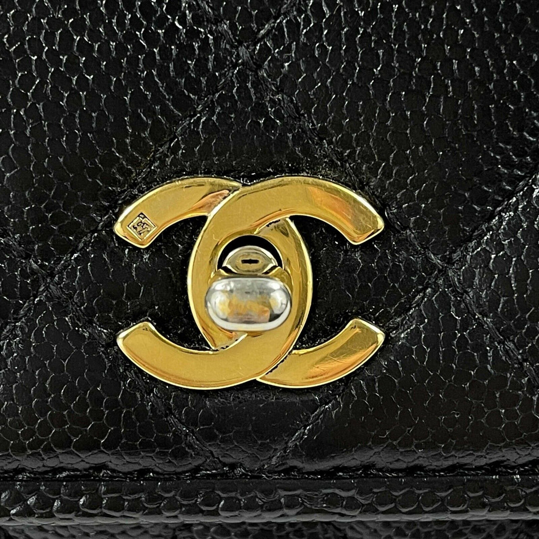 Chanel - Vintage Large Quilted CC Caviar Kelly New Bag - Top Handle