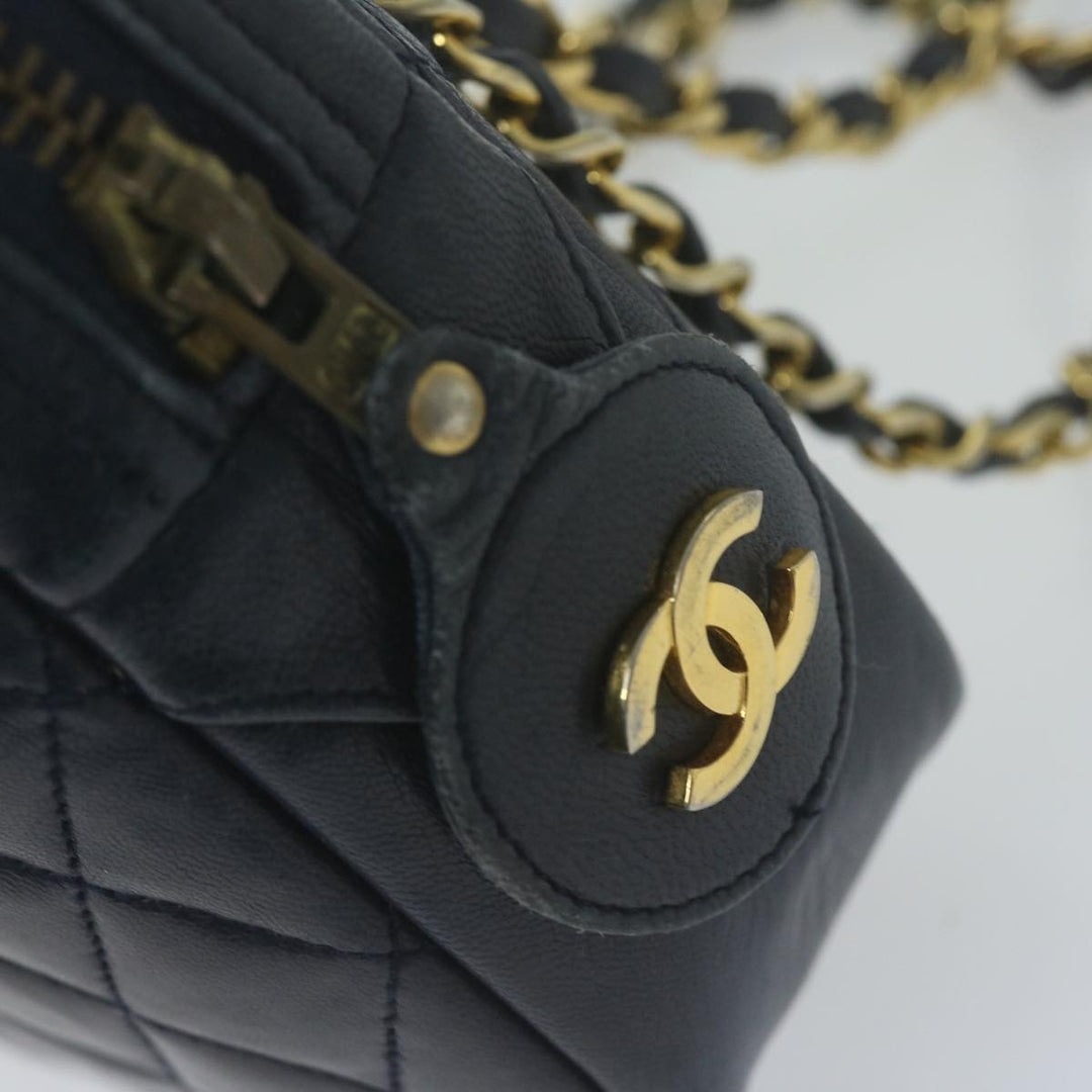 Top Quality Chanel Matelasse Chain Shoulder Bag Leather Navy CC Auth 65588