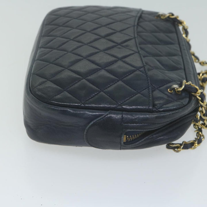 Top Quality Chanel Matelasse Chain Shoulder Bag Leather Navy CC Auth 65588