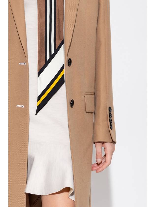 Burberry Oakley Single Coat Camel