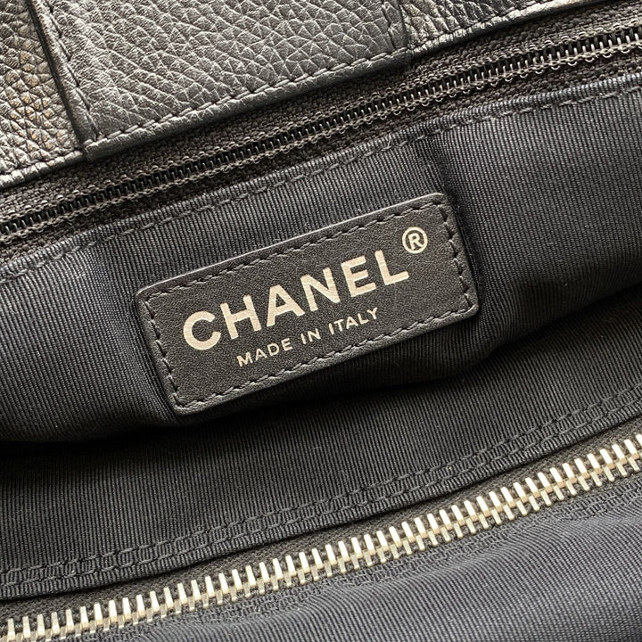 Chanel 2010S Black Pebbled Leather Executive Tote Bag With Strap