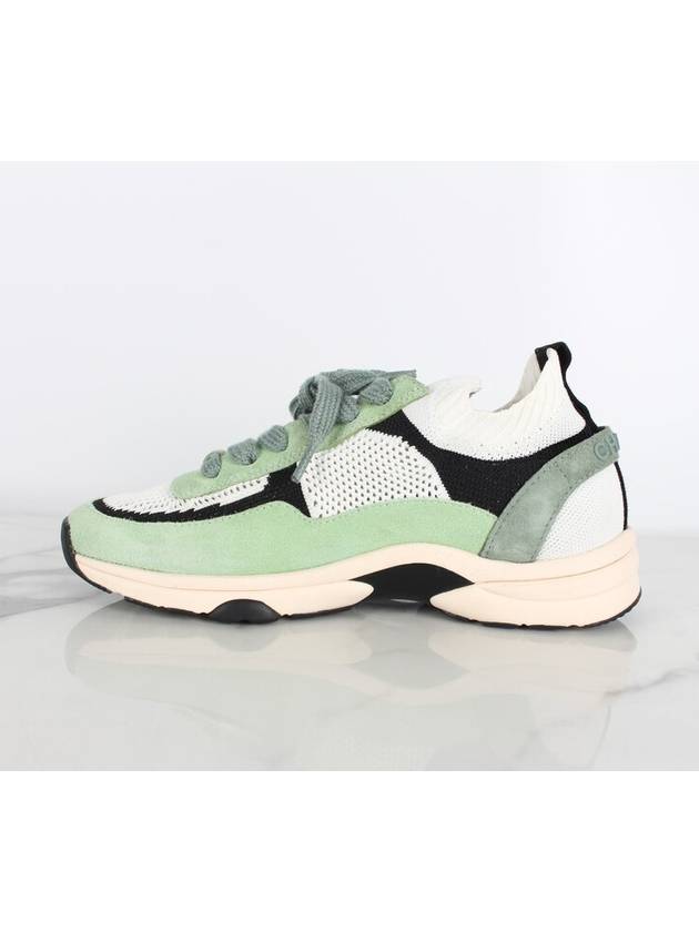 cc logo knit sneakers 37 240 Chanel