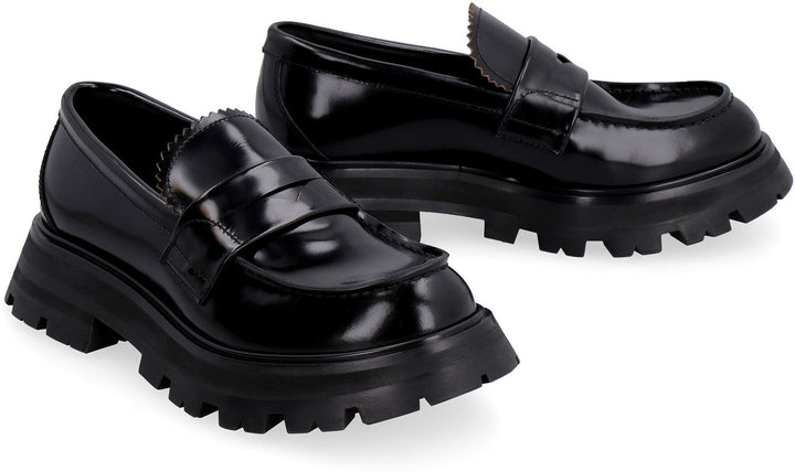WANDER LEATHER LOAFERS