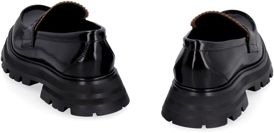 WANDER LEATHER LOAFERS