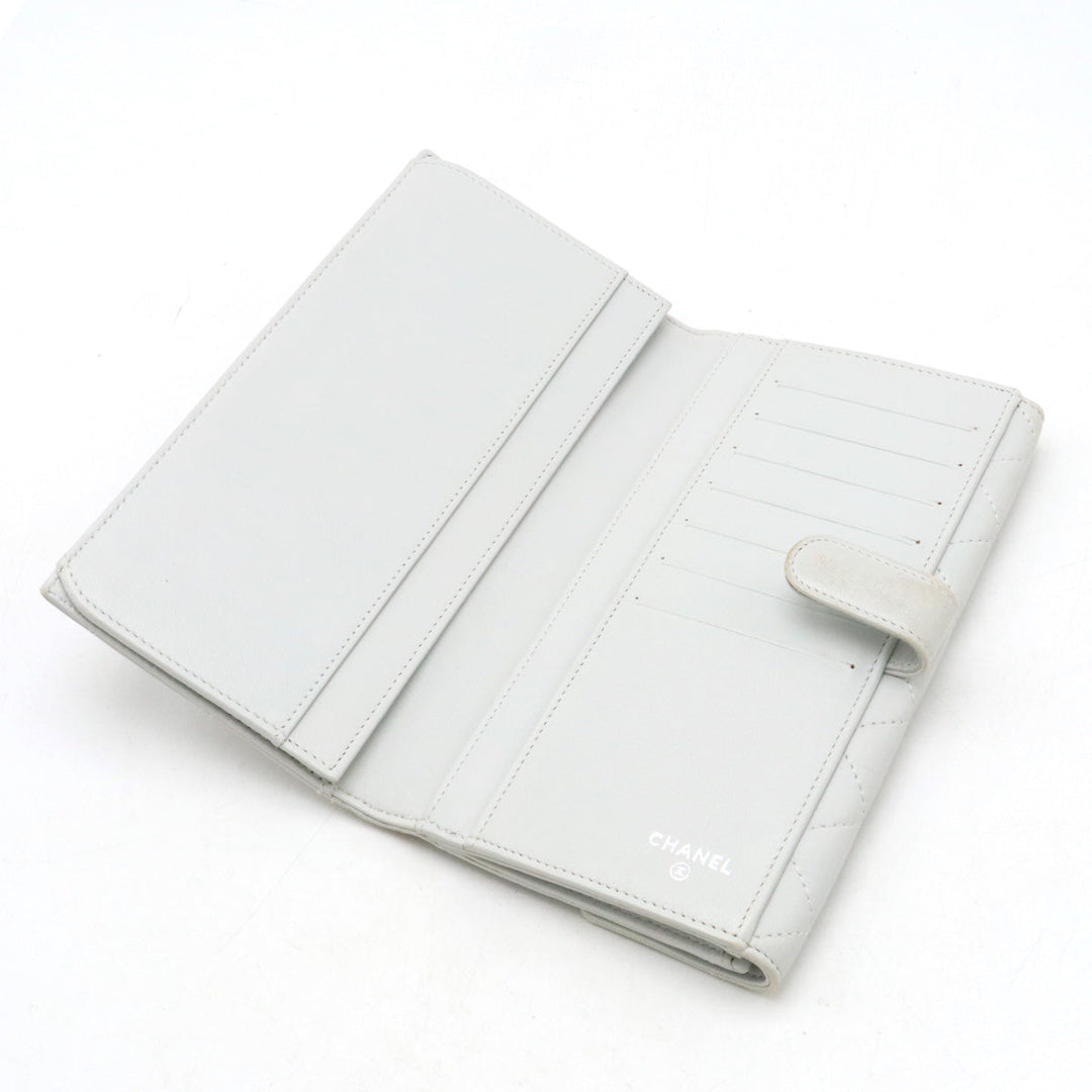 Top Quality Chanel MATRACE COCOMARK W HOCK DUPLE HOCK Long Wallet Leather White Gray Silver  A48983