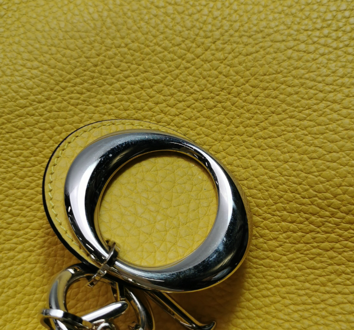 Top quality Dior Top quality Diorissimo VIP Bag 32cm Yellow 250211781059562