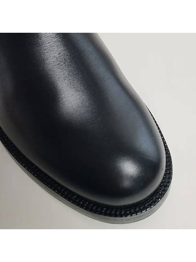 Burberry House Checked Leather Chelsea Boots Black