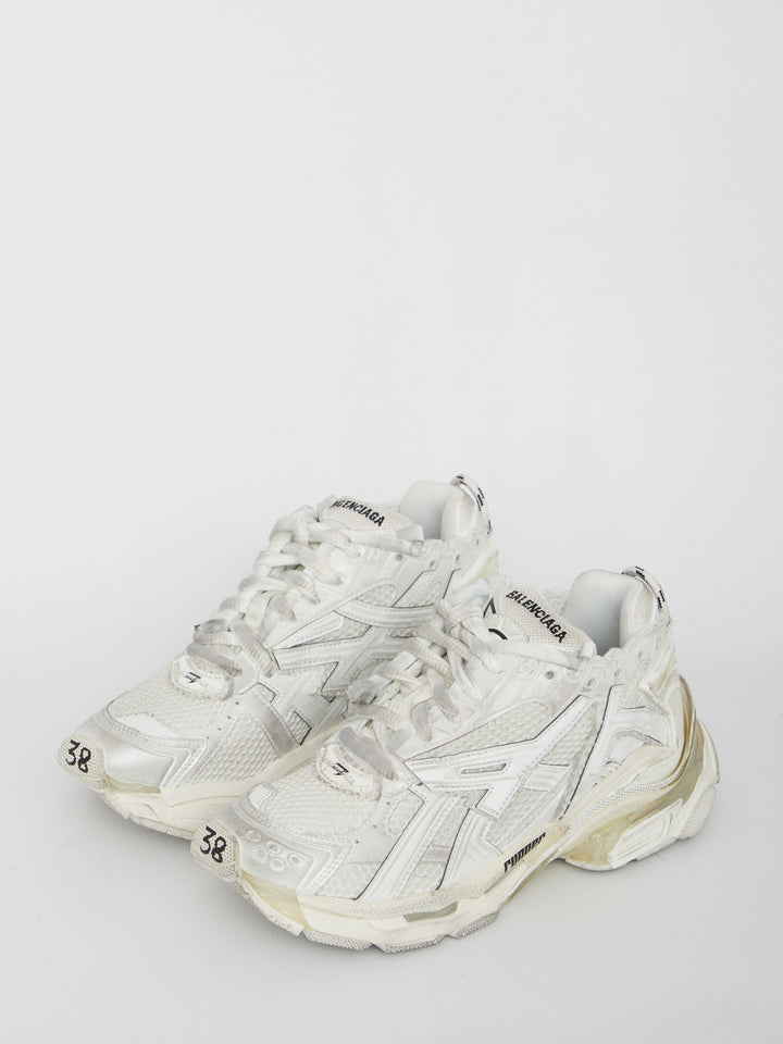 RUNNER SNEAKERS