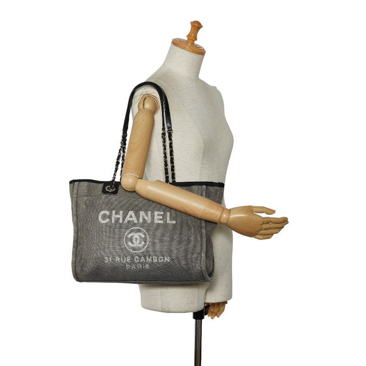 Top Quality Chanel DOVILLE MEDIUM Tote MM SHOLDER BAG TORTE BAG GREY BLACK CANVES LEADER LADY Top Quality Chanel CHANEL