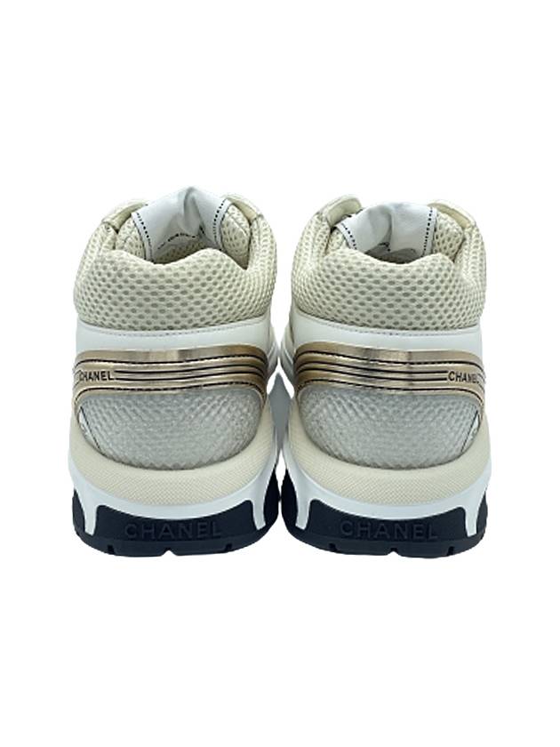 Women CC Logo Fabric Laminated Low Top Sneakers Silver Ivory Chanel
