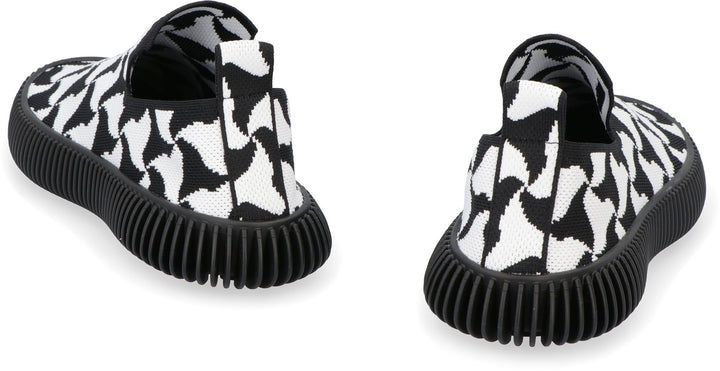 RIPPLE SLIP-ON SNEAKERS