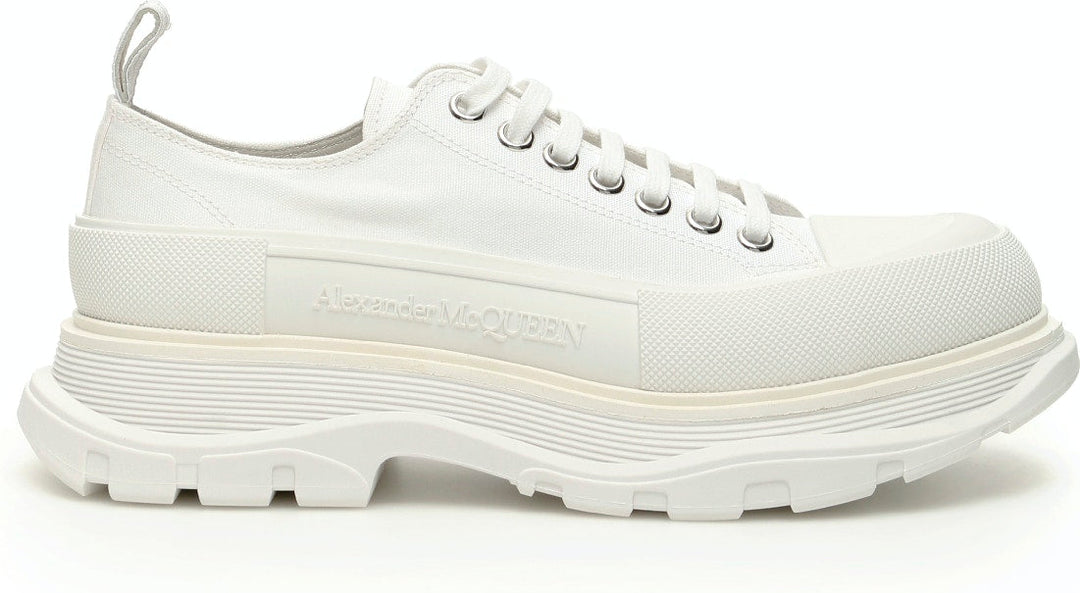 TREAD SLICK SNEAKERS