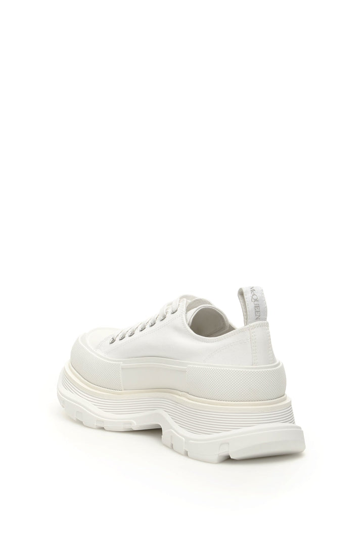 TREAD SLEEK SNEAKERS