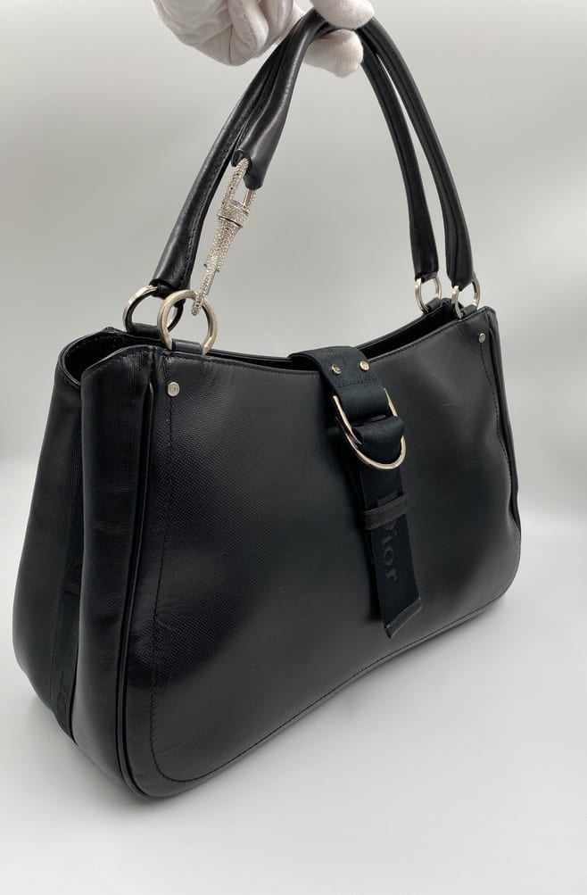 Christian Top quality Dior bag with Swarovski clip