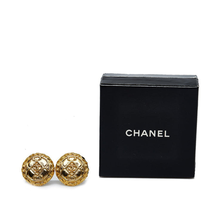 Top Quality Chanel Vintage Circle Round Earring Gold Make-up  Chanel
