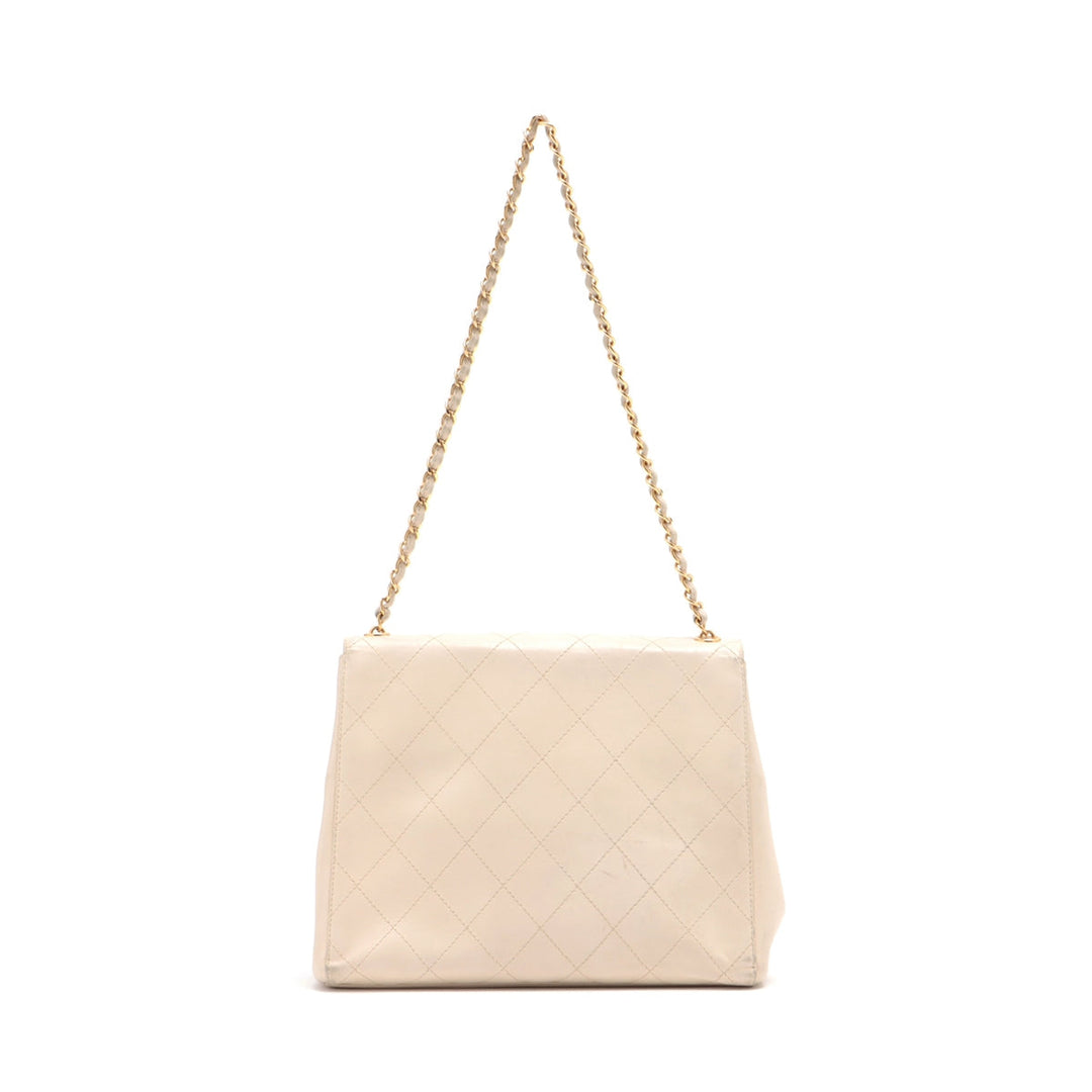 Top Quality Chanel Matrasse  Chain Shoulder Bag Beige Gold  5th