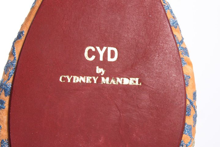 Cydney Mandel Peach Embroidered Loafers SZ 6