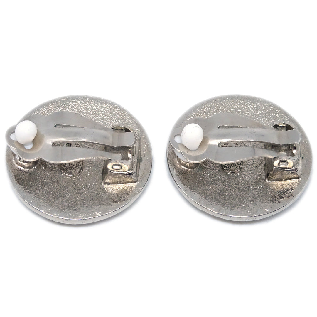 Top Quality Chanel Button Earrings Clip-On Silver 97P